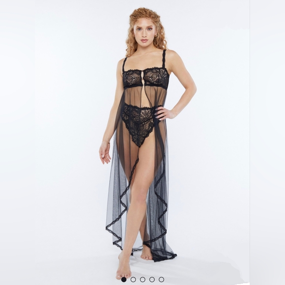 Savage X Fenty Corded Lace and Tulle Maxi Slip in Black, Size Medium - Picture 2 of 11